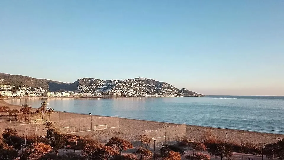 V012 - Maritim - Roses Apartment